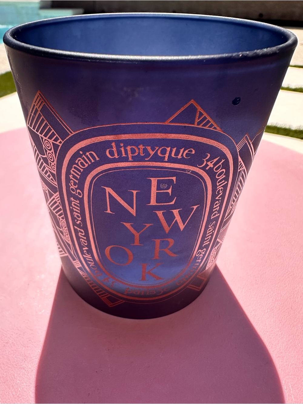 diptyque blue and rose-gold New York decorative mug